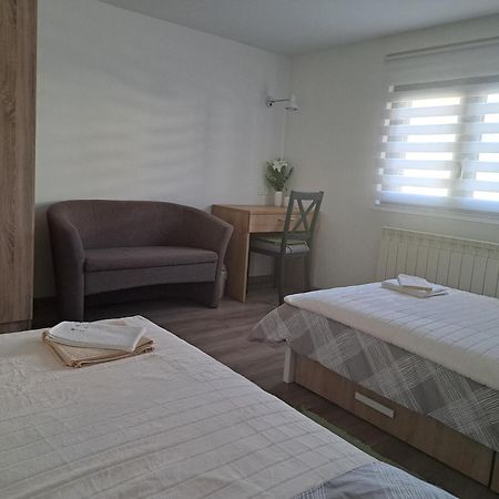 Apartman Luma Gospić Esterno foto